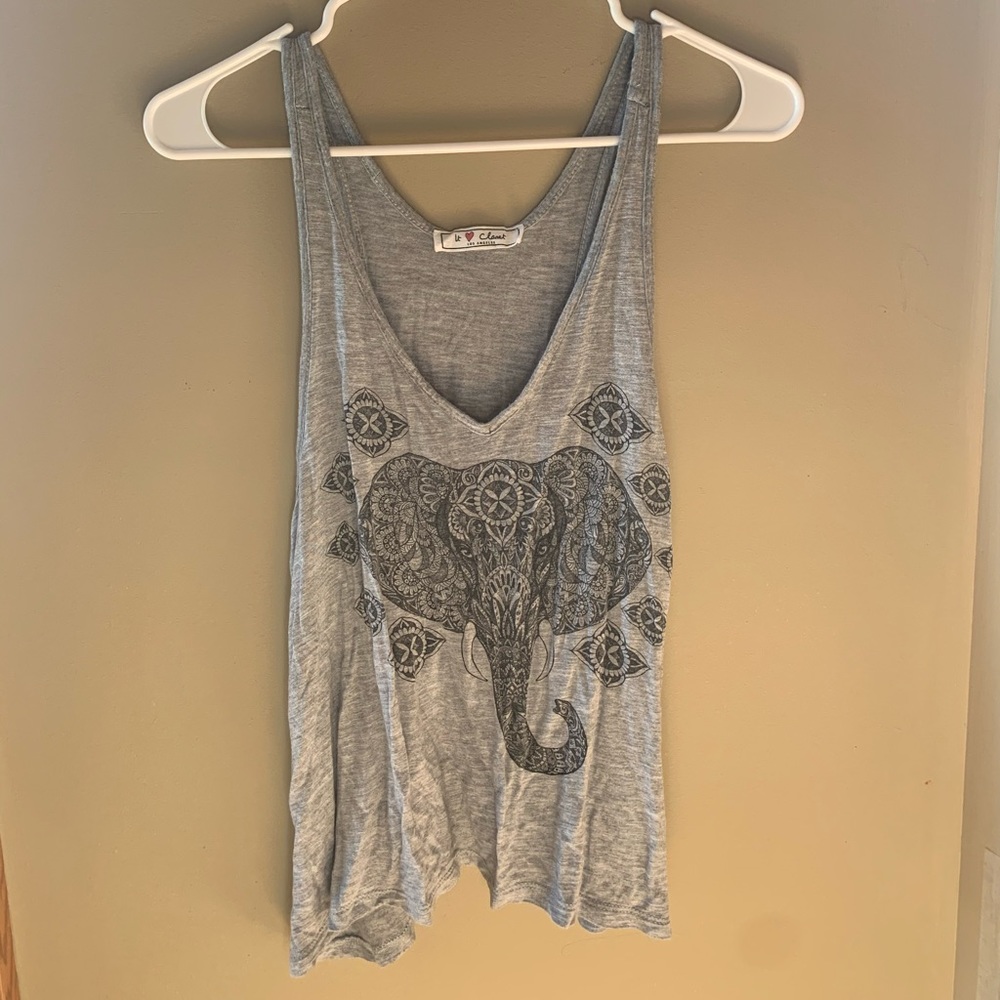 Grey elephant tank top!! Size small!!